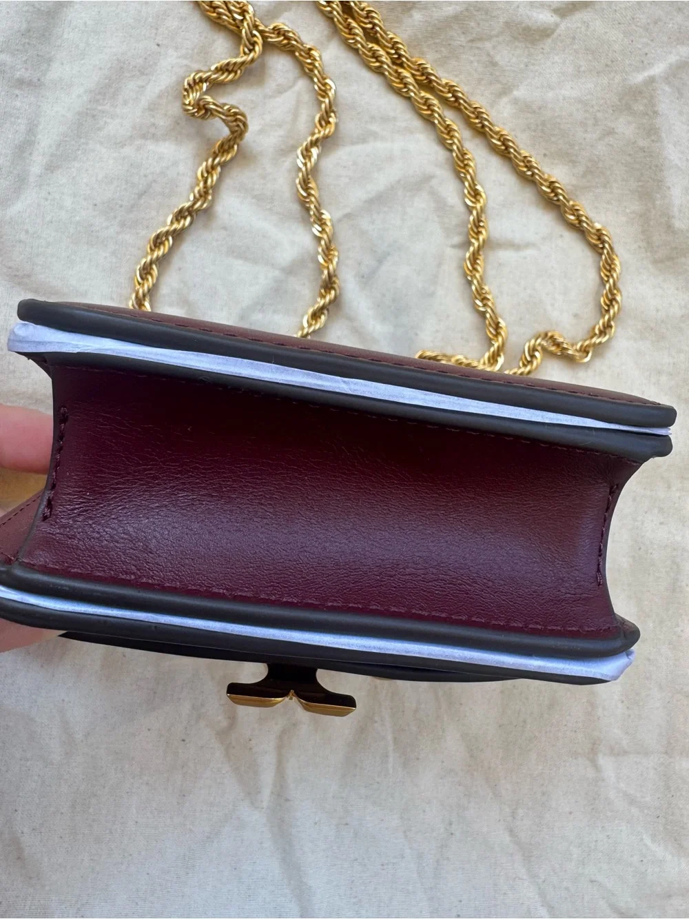 Tory Burch description signature